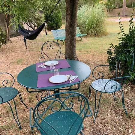 Bed & Breakfast Un Nid En Camargue